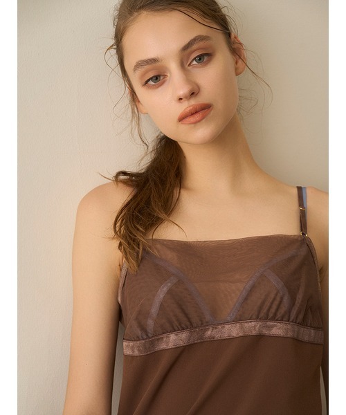 LILY BROWN(リリーブラウン)の「【LILY BROWN Lingerie】シアーチュール/キャミソール(キャミソール・レディース・ブラック/ブラウン・FREE)」の5枚目の写真