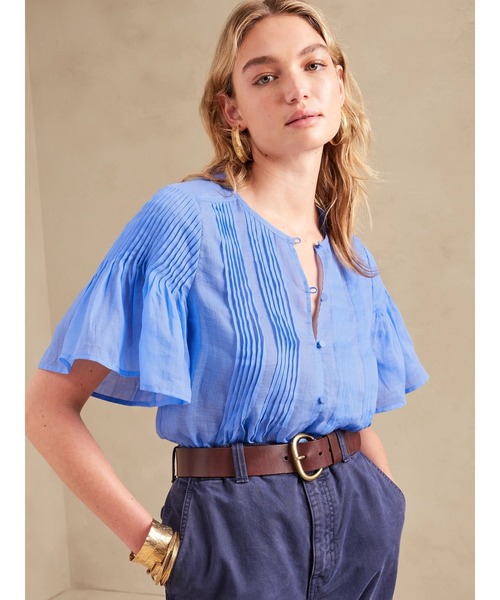 Banana Republic(バナナリパブリック)の「ラミーピンタック シャツ(シャツ/ブラウス・レディース・ブルー系その他/ホワイト/グリーン・S/L/XS/M)」の1枚目の写真