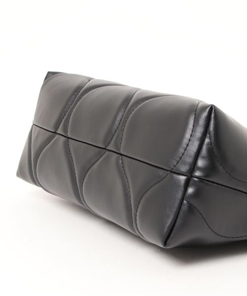 LE VERNIS（ル・ベルニ）の「(LE VERNIS)キルティングデザインショルダーバッグ（ショルダーバッグ・レディース・ブラック/グリーン・FREE）」の10枚目の写真