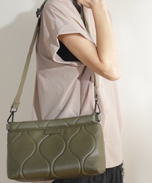 LE VERNIS | (LE VERNIS)キルティングデザインショルダーバッグ(ショルダーバッグ)