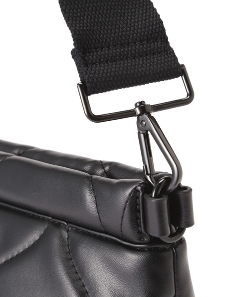 LE VERNIS（ル・ベルニ）の「(LE VERNIS)キルティングデザインショルダーバッグ（ショルダーバッグ・レディース・ブラック/グリーン・FREE）」の7枚目の写真