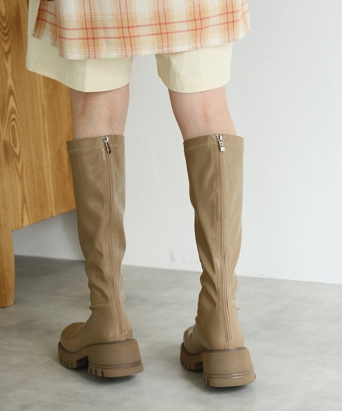 Crisp（クリスプ）の「チャンキーロングブーツ（ブーツ・レディース・ブラック/ベージュ・37/38）」の6枚目の写真