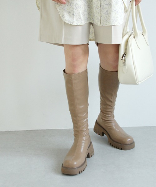 Crisp（クリスプ）の「チャンキーロングブーツ（ブーツ・レディース・ブラック/ベージュ・37/38）」の19枚目の写真