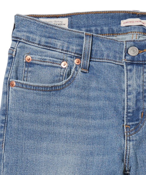 Levi's（リーバイス）の「Levi's/リーバイス PERFORMANCE WARM テーパードデニム（デニムパンツ・レディース・ライトインディゴブルー・24inch/25inch/23inch/28inch/27inch/26inch）」の10枚目の写真