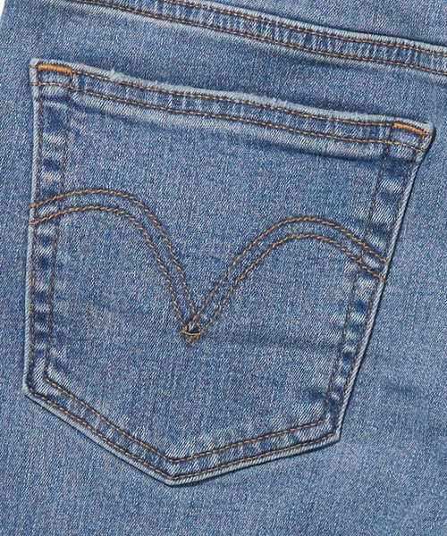 Levi's（リーバイス）の「Levi's/リーバイス PERFORMANCE WARM テーパードデニム（デニムパンツ・レディース・ライトインディゴブルー・24inch/25inch/23inch/28inch/27inch/26inch）」の16枚目の写真