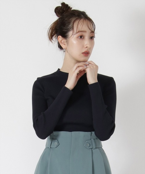 REDYAZEL(レディアゼル)の「クルーネック長袖リブプルオーバー(ニット/セーター・レディース・ベージュ/ネイビー/サックスブルー/ボルドー・FREE)」の1枚目の写真