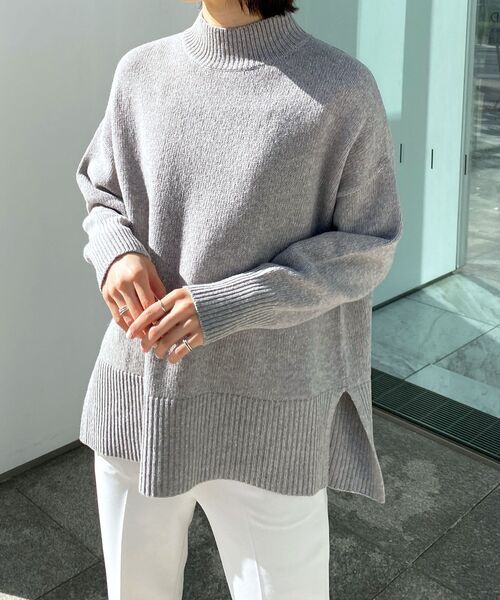 OPAQUE.CLIP(オペークドットクリップ)の「◆【Filivivi/フィルビビ】LANEROSSI ハイネック ワイドシルエットニット(ニット/セーター・レディース・グレー/オフホワイト/ベージュ系2/ピンク系その他/ベージュ系8・40/36/38)」の8枚目の写真