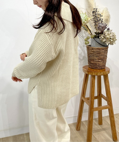 Meli rich（メリーリッチ）の「ジップアップニットプルオーバー（ニット/セーター・レディース・グレイッシュベージュ/ブラック/ライム/オレンジ/アイボリー・MEDIUM）」の22枚目の写真