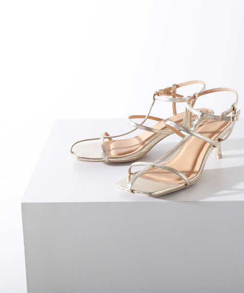 NATURAL BEAUTY BASIC（ナチュラルビューティーベーシック）の「【美人百花・Oggi・VERY掲載】ナローＴストラップサンダル（サンダル・レディース・オフホワイト/ゴールド/ベージュ系その他・SMALL/MEDIUM/LARGE）」の14枚目の写真