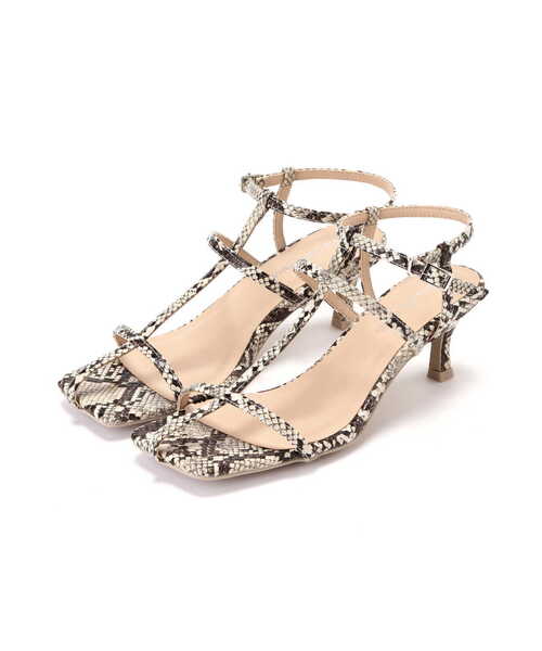 NATURAL BEAUTY BASIC（ナチュラルビューティーベーシック）の「【美人百花・Oggi・VERY掲載】ナローＴストラップサンダル（サンダル・レディース・オフホワイト/ゴールド/ベージュ系その他・SMALL/MEDIUM/LARGE）」の17枚目の写真