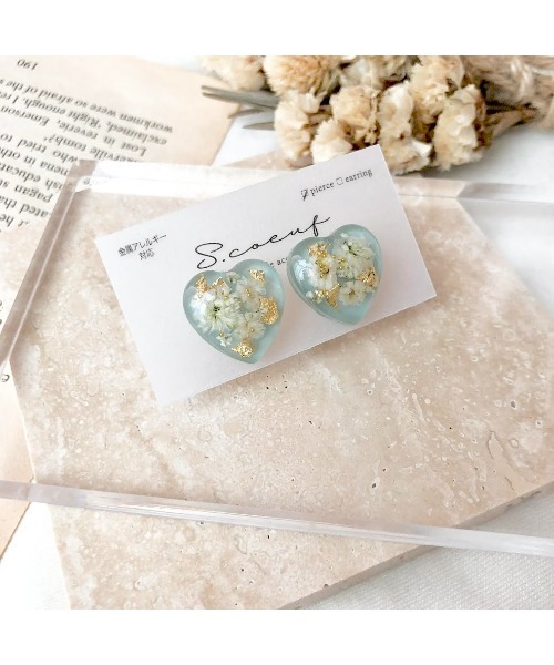 tone(トーン)の「【S.coeuf】【S.coeuf】金属アレルギー対応ピアス ドキドキハート×かすみ草(MA)(ピアス(両耳用)・レディース・ベージュ/グリーン/オレンジ/ホワイト/ブラック/ピンク・FREE)」の10枚目の写真