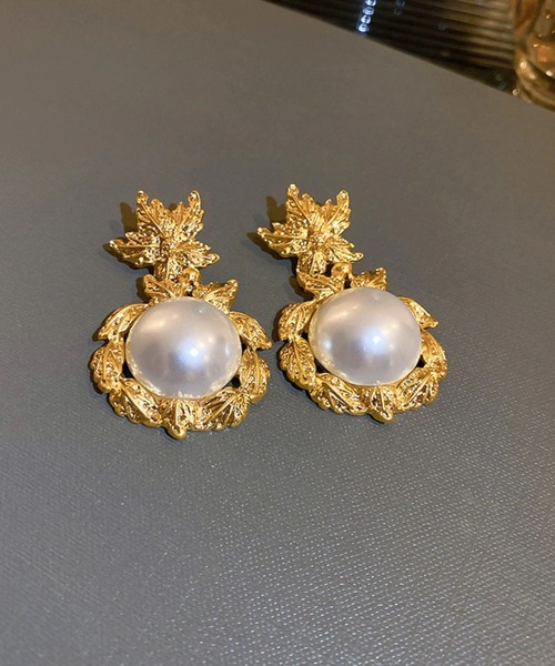 LYEON（リヨン）の「vintage風ピアス（ピアス（両耳用）・レディース・ホワイト/ブラック/レッド/グリーン・FREE）」の6枚目の写真