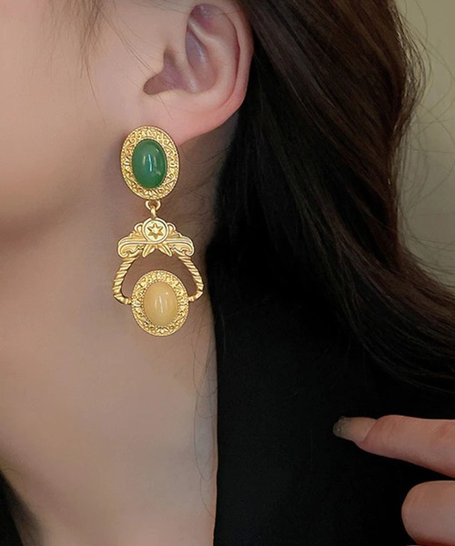 LYEON（リヨン）の「vintage風ピアス（ピアス（両耳用）・レディース・ホワイト/ブラック/レッド/グリーン・FREE）」の11枚目の写真