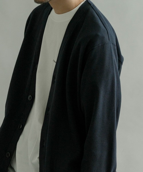 K ITO(ケーイトウ)の「K ITO サーマルジャージーカーディガン(カーディガン/ボレロ・メンズ・ホワイト/ネイビー・2/3)」の5枚目の写真