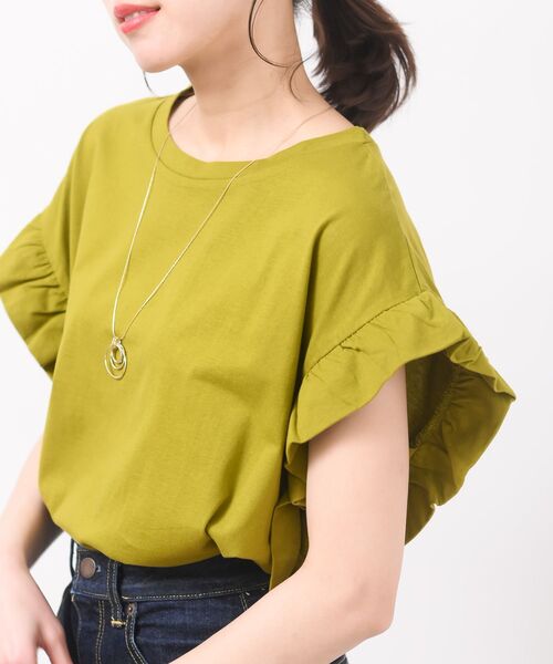 rps（アールピーエス）の「フリルスリーブＴ（Tシャツ/カットソー・レディース・ブラック/サックスブルー/オフホワイト/マスタード/グリーン/オレンジ系その他/グレイッシュベージュ・フリー）」の6枚目の写真