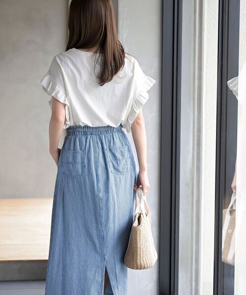 rps（アールピーエス）の「フリルスリーブＴ（Tシャツ/カットソー・レディース・ブラック/サックスブルー/オフホワイト/マスタード/グリーン/オレンジ系その他/グレイッシュベージュ・フリー）」の10枚目の写真