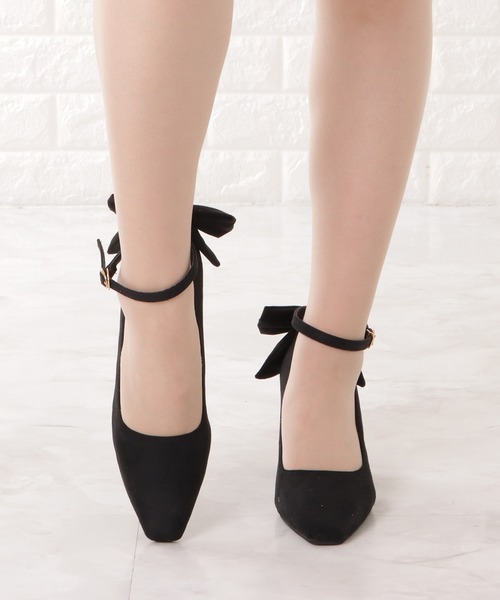 Lace Ladies(レースレディース)の「スエード調スクエアストラップパンプス(パンプス・レディース・ブラック/グレイッシュベージュ・23.5/24/24.5/22.5/23)」の19枚目の写真