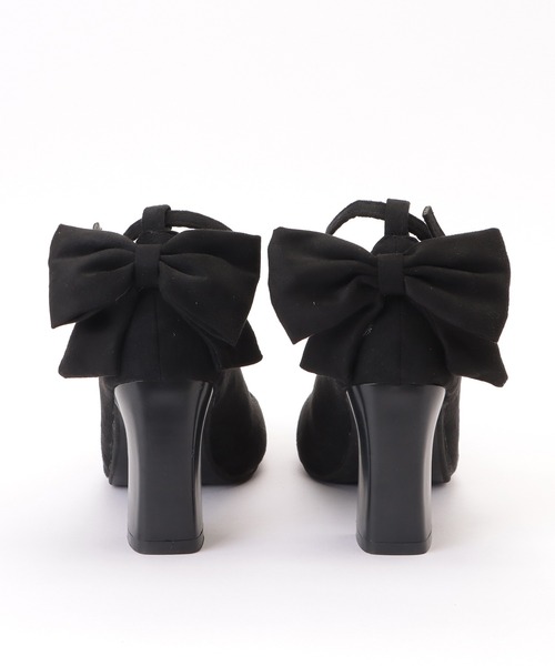 Lace Ladies(レースレディース)の「スエード調スクエアストラップパンプス(パンプス・レディース・ブラック/グレイッシュベージュ・23.5/24/24.5/22.5/23)」の12枚目の写真