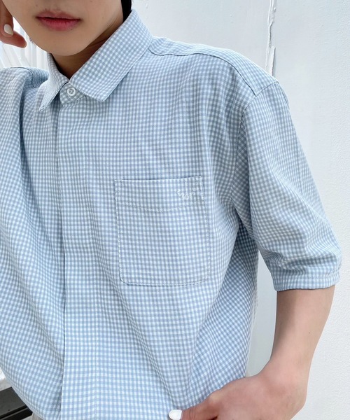 LIMMSE(リムズ)の「【LIMMSE】ワンポイント胸刺繍シャツ(シャツ/ブラウス・メンズ・ピンク/サックスブルー/オフホワイト/ブラック・FREE)」の4枚目の写真