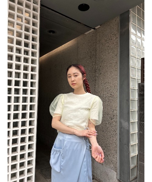 MOUSSY（マウジー）の「TULLE LAYERED TOP / チュールレイヤードトップス（Tシャツ/カットソー・レディース・ライトオレンジ系/ブラック/ターコイズブルー/ホワイト・FREE）」の6枚目の写真