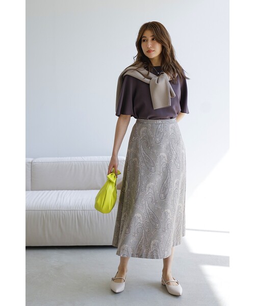 OPAQUE.CLIP(オペークドットクリップ)の「◆ペイズリーフレアスカート【洗濯機洗い可】(スカート・レディース・ベージュ系/カーキ系・42/38/40)」の3枚目の写真