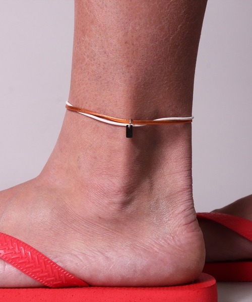 BAYBLO（ベイブロ）の「(BB)【ユニセックス】【本革】2連 重ね付け見え レザー アンクレット（アンクレット・メンズ・ブラウン/ブラック/ブルー/オレンジ/グレー・FREE）」の5枚目の写真