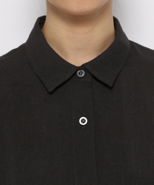 LEPSIM（レプシィム）の「リネンライクドライシャツ　177197（シャツ/ブラウス・レディース・オレンジ系その他/ブラック/ライトベージュ/カーキ・FREE）」の7枚目の写真