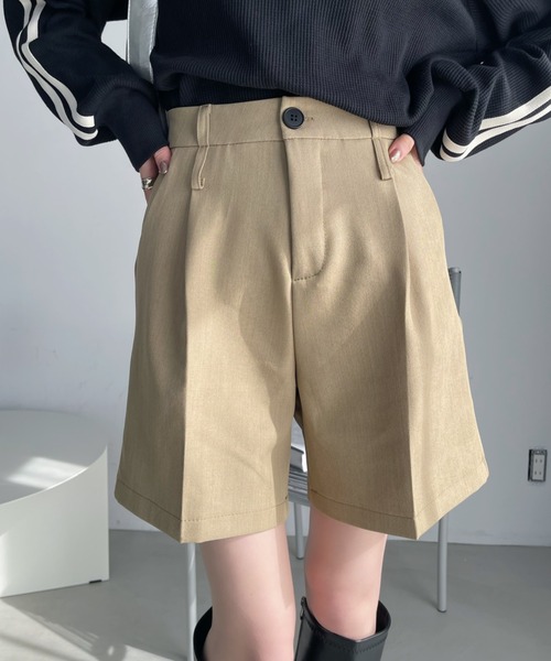 Ada.(エイダ)の「コーデの鉄板アイテム! ベーシック ハーフパンツ(その他パンツ・レディース・ブラック/ブラウン/ベージュ/グレー/アイボリー・S/M)」の1枚目の写真