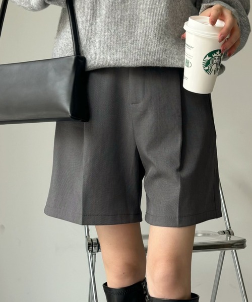 Ada.(エイダ)の「コーデの鉄板アイテム! ベーシック ハーフパンツ(その他パンツ・レディース・ブラック/ブラウン/ベージュ/グレー/アイボリー・S/M)」の17枚目の写真