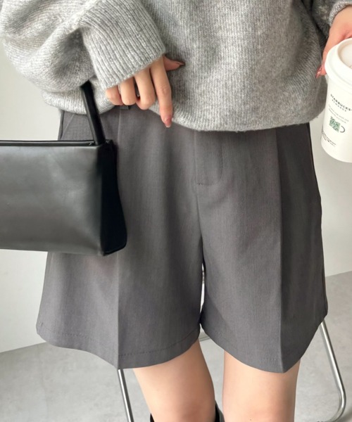 Ada.(エイダ)の「コーデの鉄板アイテム! ベーシック ハーフパンツ(その他パンツ・レディース・ブラック/ブラウン/ベージュ/グレー/アイボリー・S/M)」の16枚目の写真