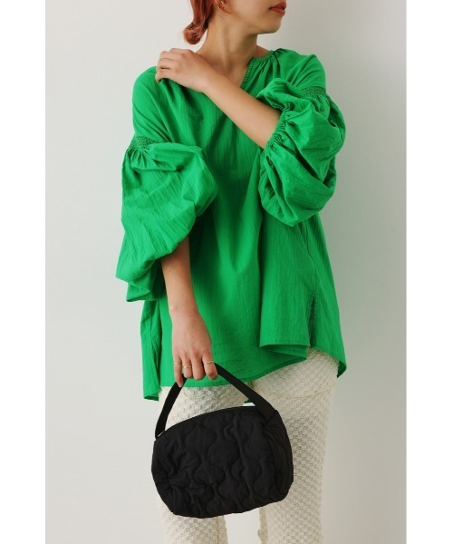 RODEO CROWNS WIDE BOWL（ロデオクラウンズワイドボウル）の「パフスリーブカフタンブラウス（シャツ/ブラウス・レディース・オフホワイト/グリーン/ブラック・FREE）」の3枚目の写真