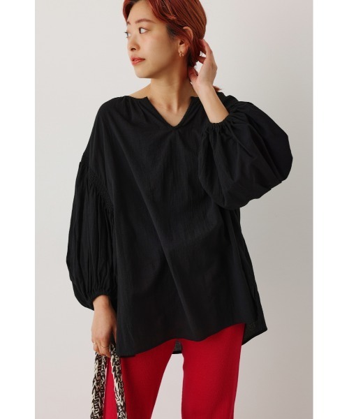 RODEO CROWNS WIDE BOWL（ロデオクラウンズワイドボウル）の「パフスリーブカフタンブラウス（シャツ/ブラウス・レディース・オフホワイト/グリーン/ブラック・FREE）」の2枚目の写真