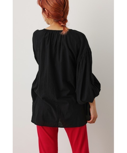 RODEO CROWNS WIDE BOWL（ロデオクラウンズワイドボウル）の「パフスリーブカフタンブラウス（シャツ/ブラウス・レディース・オフホワイト/グリーン/ブラック・FREE）」の5枚目の写真