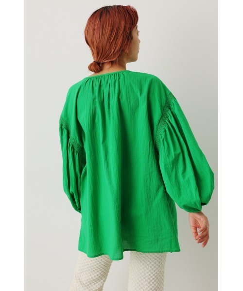 RODEO CROWNS WIDE BOWL（ロデオクラウンズワイドボウル）の「パフスリーブカフタンブラウス（シャツ/ブラウス・レディース・オフホワイト/グリーン/ブラック・FREE）」の14枚目の写真