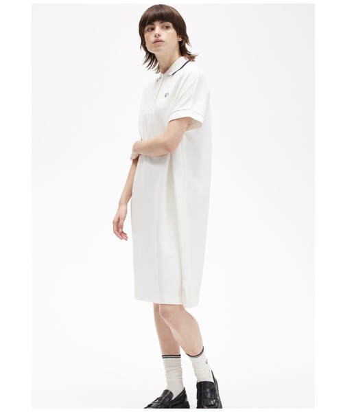 FRED PERRY（フレッドペリー）の「Tipped Pique Dress（ワンピース・レディース・ホワイト/ネイビー・10）」の2枚目の写真