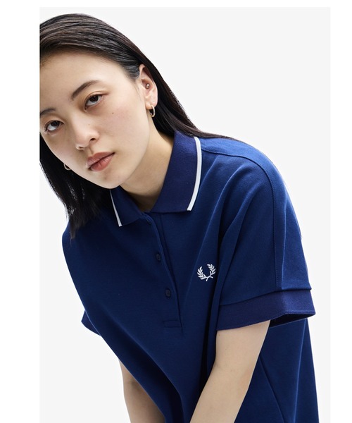FRED PERRY（フレッドペリー）の「Tipped Pique Dress（ワンピース・レディース・ホワイト/ネイビー・10）」の7枚目の写真