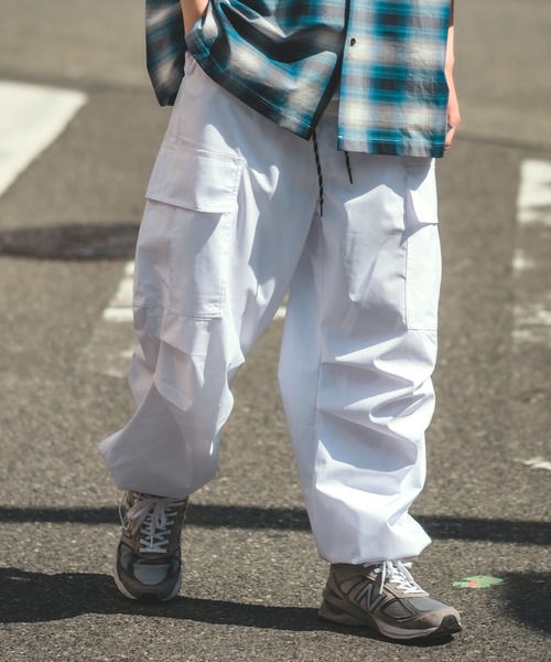 improves（インプローブス）の「【UAU】裏メッシュ 撥水 ワイド イージー カーゴパンツ（カーゴパンツ・メンズ・ホワイト/カーキ/ブラック/パープル・MEDIUM/LARGE）」の6枚目の写真