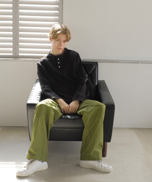 FRUIT OF THE LOOM（フルーツオブザルーム）の「サーマルラグランロン T （ヘンリー) / 長袖 / トップス / シンプル / カジュアル / 無地 / ユニセックス（Tシャツ/カットソー・メンズ・オレンジ/ブラック/パープル/グレー/ホワイト・M/XL/L）」の11枚目の写真