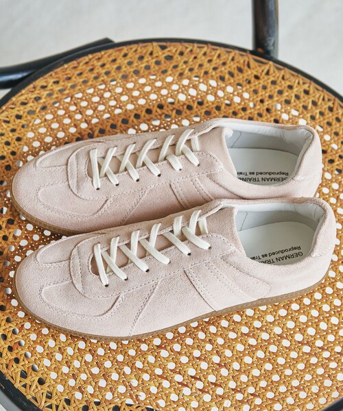 green label relaxing（グリーンレーベルリラクシング）の「【別注】＜GERMAN TRAINeR＞GLR ジャーマントレーナー スエード スニーカー（スニーカー・メンズ・ブラック/ダークグレー/ブラウン/ナチュラル/ネイビー/ダークグリーン/ダークブラウン/その他1/コバルトブルー/グレー/ライトピンク・39/40/41/42/43/44/36/37/38）」の10枚目の写真