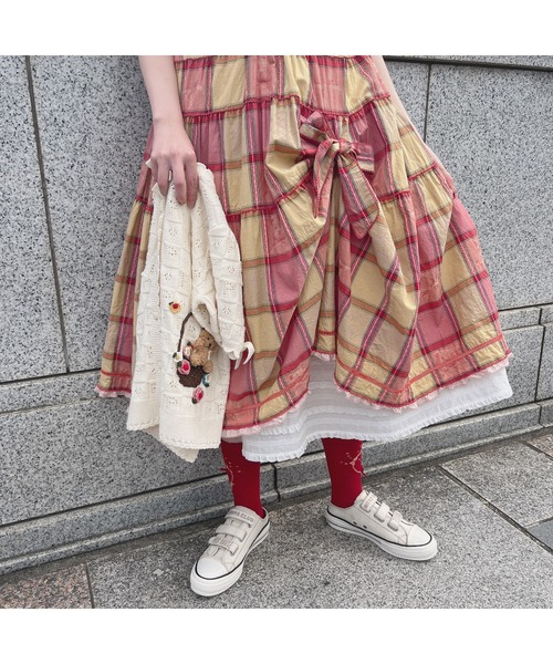 PINK HOUSE（ピンクハウス）の「フラワーバスケットテディソックス（ソックス/靴下・レディース・キナリ/ブルー/レッド/イエロー・フリー）」の6枚目の写真