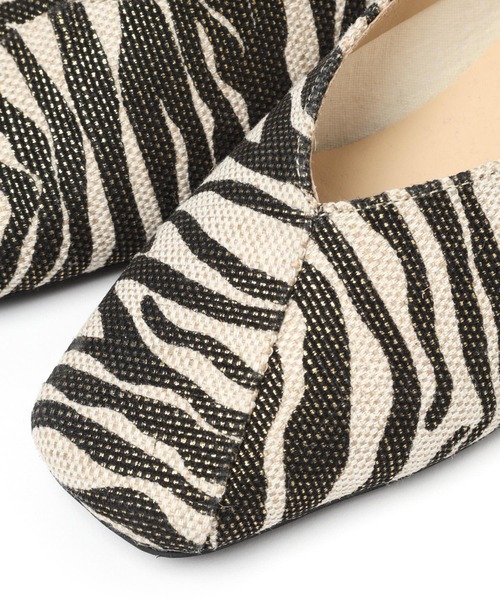 saloon（サルーン）の「SALOON(サルーン)/【新色登場】スクエアパンプス（パンプス・レディース・ブラック/オフホワイト/その他1/ブルー/その他2・MEDIUM/LARGE）」の17枚目の写真