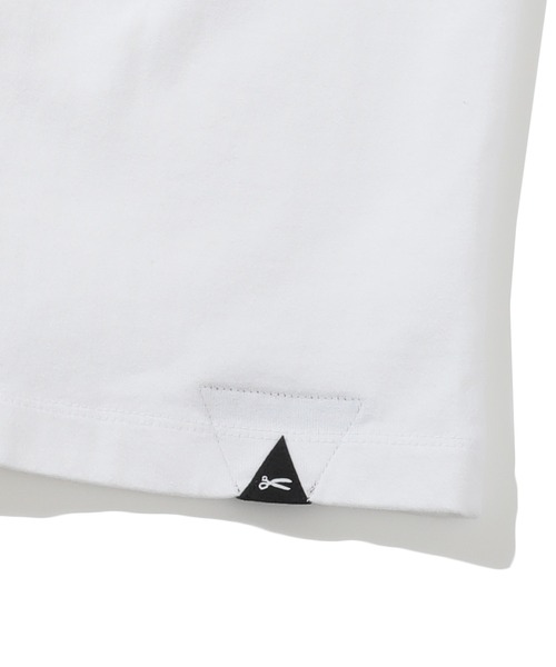 MEN'S BIGI(メンズビギ)の「【DENHAM/デンハム】30 /2 天竺ロゴTシャツ(Tシャツ/カットソー・メンズ・ホワイト/ネイビー・03/02)」の9枚目の写真