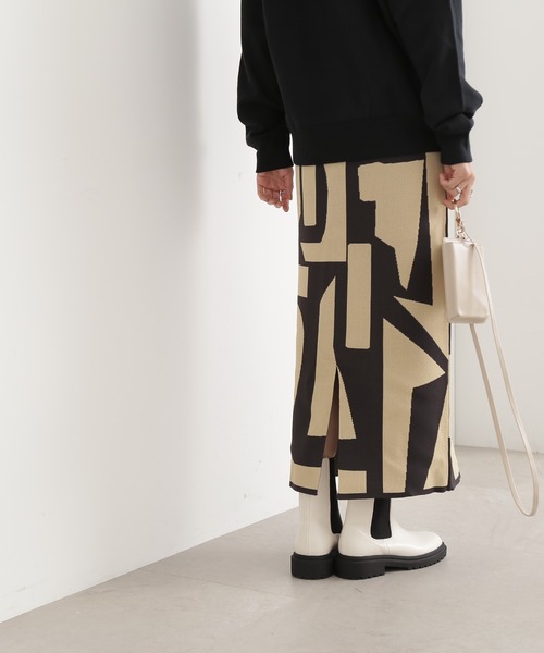 N.（N. Natural Beauty Basic）（エヌエヌナチュラルビューティーベーシック）の「◆ジオメトリックパターンジャガードスカートⅡ（スカート・レディース・ブラック系その他/ベージュ系その他・MEDIUM）」の4枚目の写真