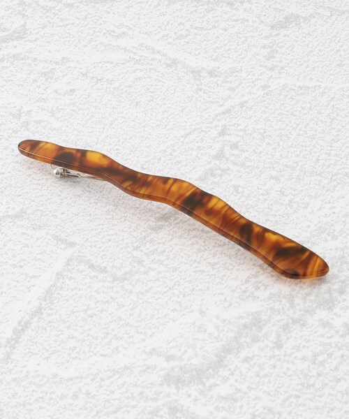 grove（グローブ）の「◆アクリルウェーブバレッタ（その他ヘアアクセサリー・レディース・ダークブラウン/オフホワイト/ダークグリーン・00）」の3枚目の写真