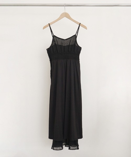 flower(フラワー)の「クラシックプリーツワンピース(ワンピース・レディース・ベージュ/ブラック・FREE)」の17枚目の写真