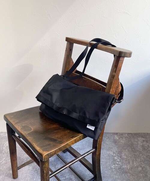 Drifter（ドリフター）の「【Drifter/ドリフター】FOLD SHOULDER TOTE（ショルダーバッグ・レディース・ホワイト系その他4/ブラック・FREE）」の4枚目の写真
