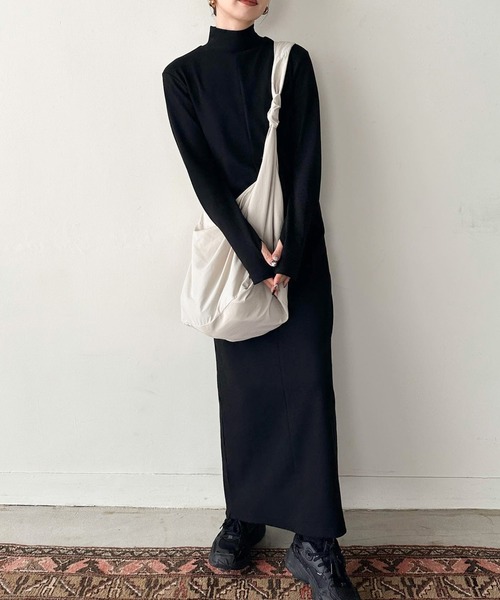 select MOCA by son(セレクトモカバイソン)の「フィンガースリーブプチハイリブワンピース≪スタイルアップ≫(ワンピース・レディース・ブラック/ベージュ/スミクロ/ブラウン・FREE/SMALL/LARGE)」の8枚目の写真