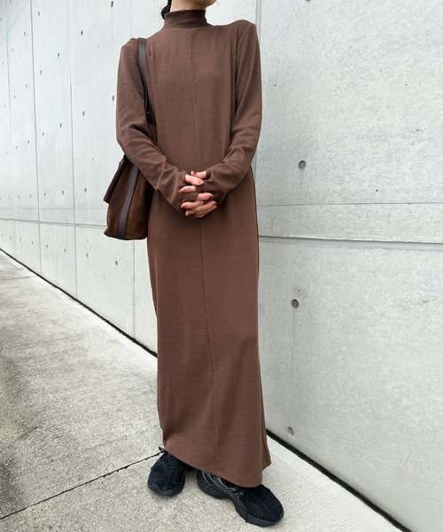 つかっぴぃ セール】フィンガースリーブプチハイリブワンピース（ワンピース