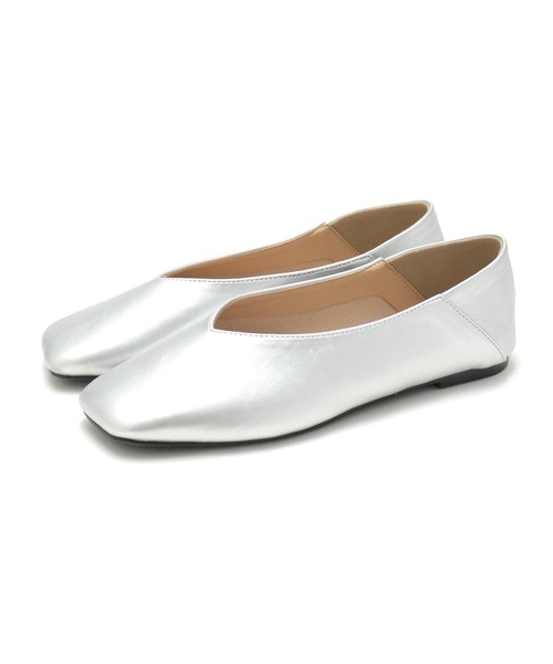 SOROTTO（ソロット）の「ふかふかインソール/かかとを踏める2wayぺたんこフラットシューズ/Vカットバブーシュ（パンプス・レディース・ブラック/シルバー/ライトブラウン/ベージュ・22.5cm/23.0cm/24.0cm/23.5cm/24.5cm/22.0cm/25.0cm）」の10枚目の写真