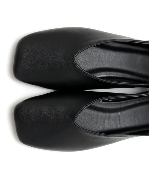 SOROTTO（ソロット）の「ふかふかインソール/かかとを踏める2wayぺたんこフラットシューズ/Vカットバブーシュ（パンプス・レディース・ブラック/シルバー/ライトブラウン/ベージュ・22.5cm/23.0cm/24.0cm/23.5cm/24.5cm/22.0cm/25.0cm）」の19枚目の写真